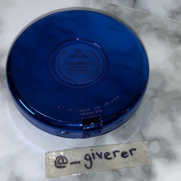 OH, DARLING Extra Dimension Skinfinish MAC Highlighter - Picture 8 of 16